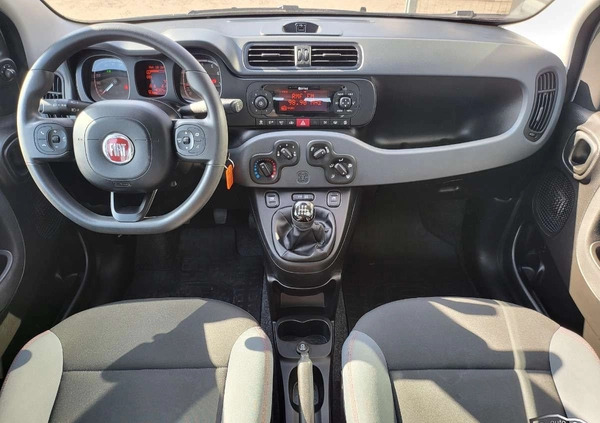 Fiat Panda cena 49900 przebieg: 46004, rok produkcji 2019 z Kościan małe 466